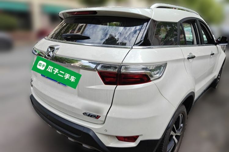 Used JMC Yusheng S330 2016 1.5L GTDi Automatic Two-Wheel Drive Fashion Edition Rear Right 45 Deg