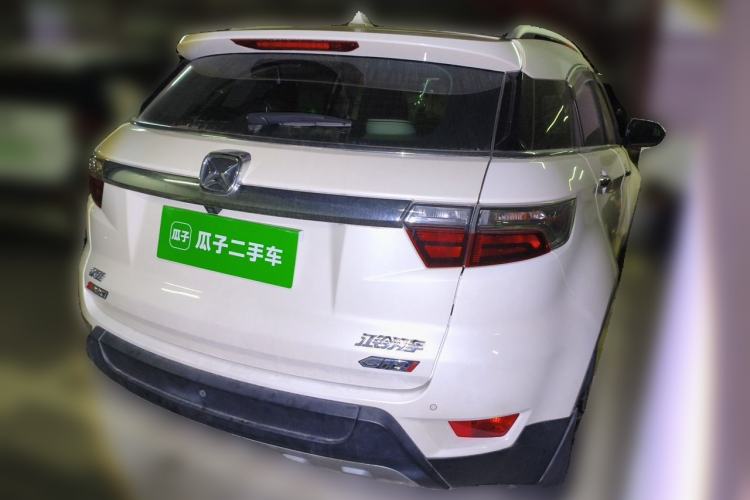 Used JMC Yusheng S330 2016 1.5L GTDi Automatic Two-Wheel Drive Prestige Edition Rear Right 45 Deg