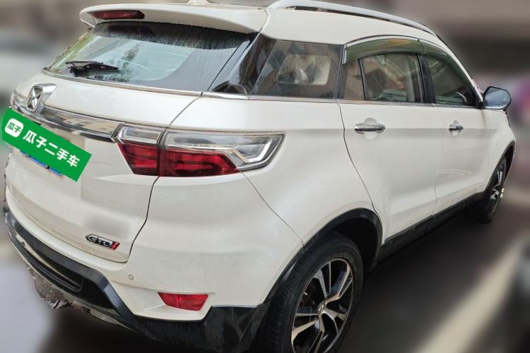 Used JMC Yusheng S330 2016 1.5L GTDi Automatic Two-Wheel Drive Prestige Edition Rear Right 45 Deg