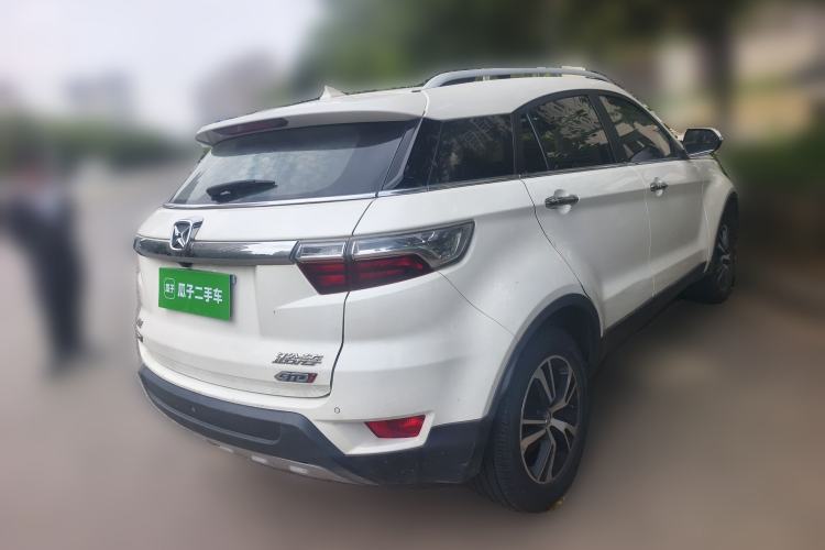 Used JMC Yusheng S330 2016 1.5L GTDi Automatic Two-Wheel Drive Prestige Edition Rear Right 45 Deg