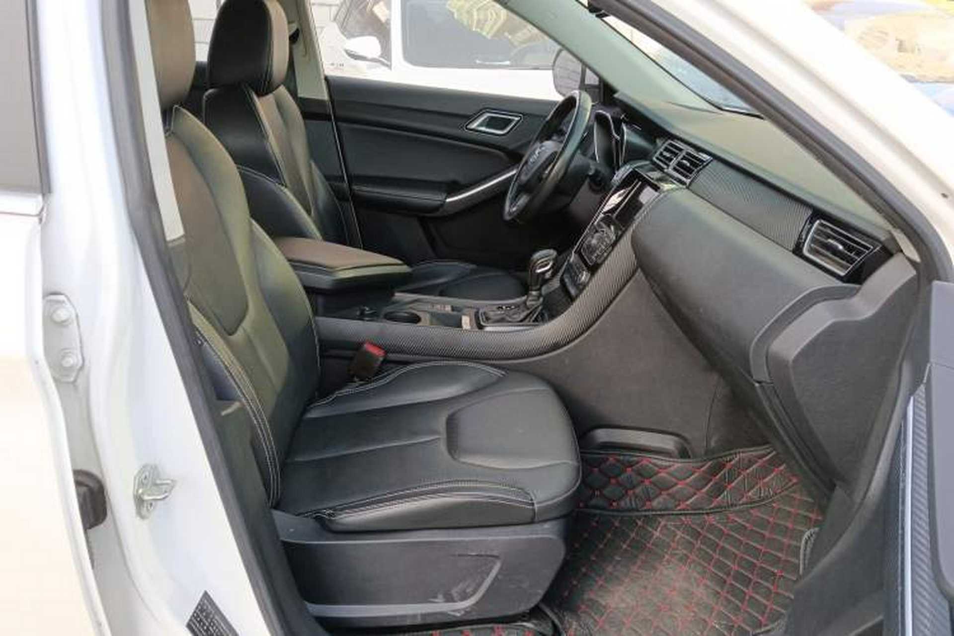 Used JMC Yusheng S330 2016 1.5L GTDi Automatic Two-Wheel Drive Fashion Edition Right Front Seat