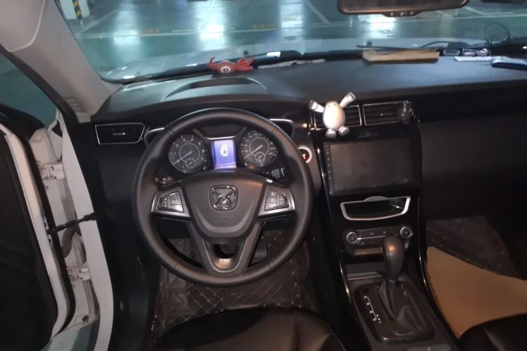 Used JMC Yusheng S330 2016 1.5L GTDi Automatic Two-Wheel Drive Comfort Edition Steering Wheel