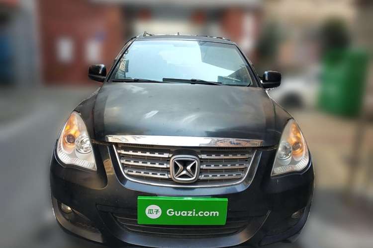 Used JMC Yusheng S350 2011 2.4T Two-Wheel-Drive Luxury 5-Seater Front
