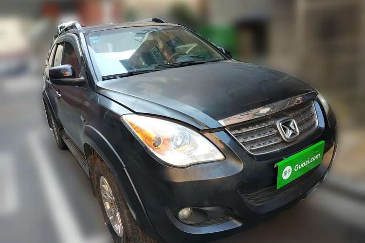 Used JMC Yusheng S350 2011 2.4T Two-Wheel-Drive Luxury 5-Seater Front Right 45 Deg