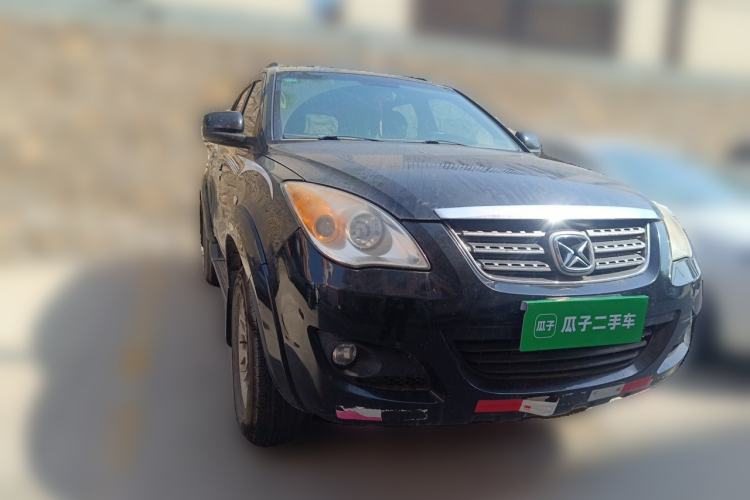 Used JMC Yusheng S350 2011 2.4T Two-Wheel-Drive Luxury 5-Seater Front Right 45 Deg