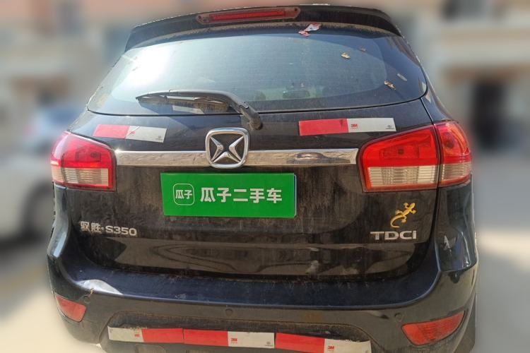 Used JMC Yusheng S350 2011 2.4T Two-Wheel-Drive Luxury 5-Seater Rear
