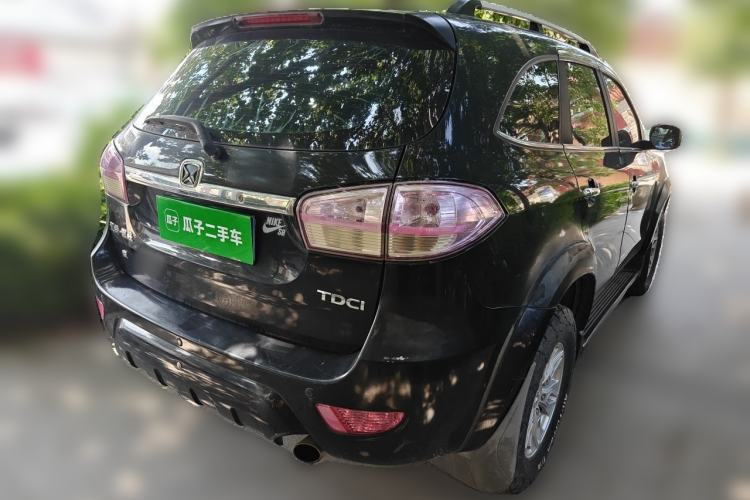 Used JMC Yusheng S350 2011 2.4T Two-Wheel-Drive Luxury 5-Seater Rear Right 45 Deg