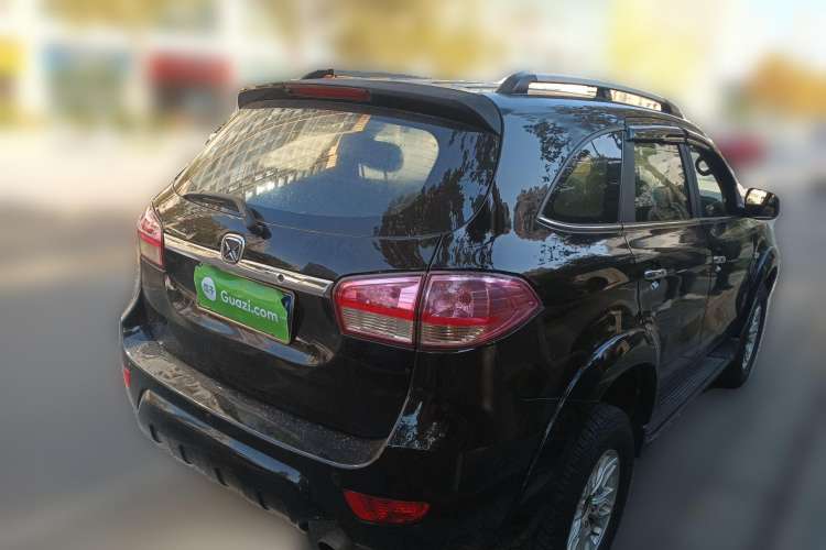 Used JMC Yusheng S350 2011 2.4T Four-Wheel-Drive Ultra-Luxury 5-Seater Rear Right 45 Deg