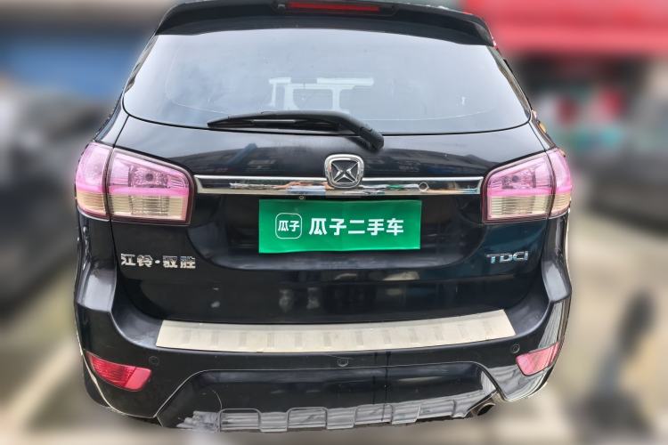 Used JMC Yusheng S350 2011 2.4T Two-Wheel-Drive Luxury 5-Seater Rear