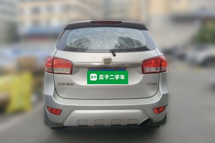 Used JMC Yusheng S350 2011 2.4T Two-Wheel-Drive Luxury 5-Seater Rear