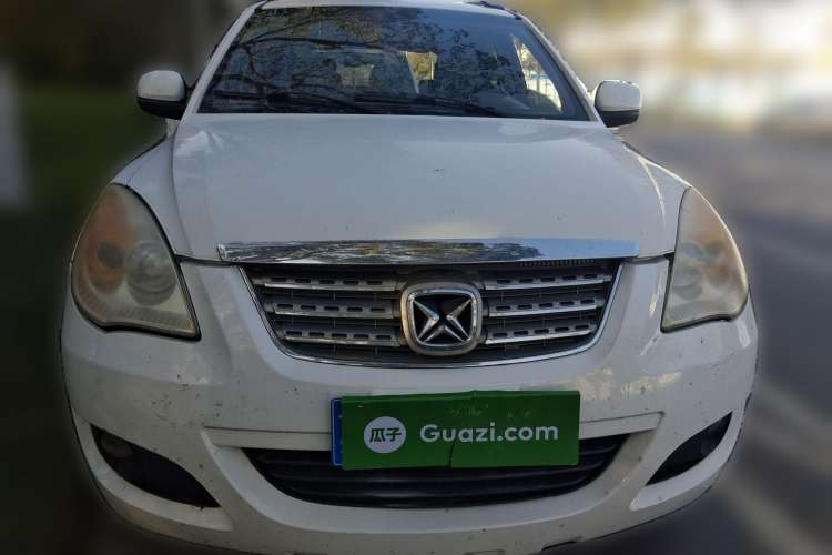 Used JMC Yusheng S350 2011 2.4T Two-Wheel-Drive Luxury 5-Seater Front