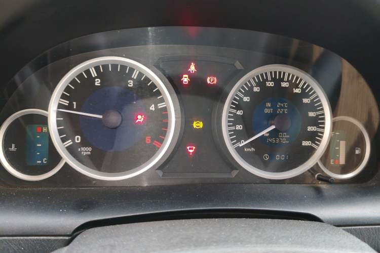 Used JMC Yusheng S350 2011 2.4T Two-Wheel-Drive Luxury 5-Seater Instrument Cluster