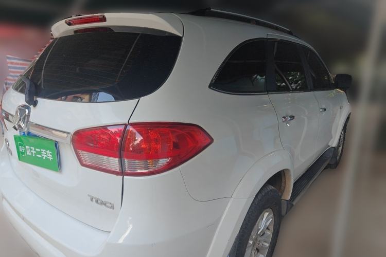 Used JMC Yusheng S350 2011 2.4T Two-Wheel-Drive Luxury 5-Seater Rear Right 45 Deg
