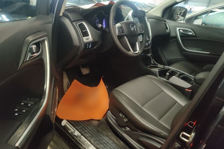 Used JMC Yusheng S350 2013 2.4T Automatic 2WD Diesel Luxury Edition 5 Seats Driver Seat
