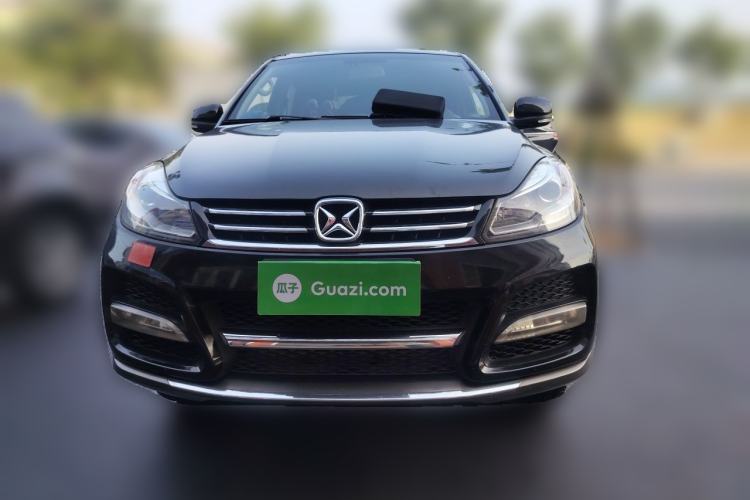 Used JMC Yusheng S350 2013 2.4T Automatic 4x4 Diesel Ultra-Luxury 7-Seater Front