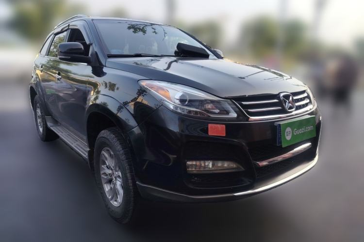 Used JMC Yusheng S350 2013 2.4T Automatic 4x4 Diesel Ultra-Luxury 7-Seater Front Right 45 Deg