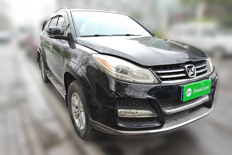 Used JMC Yusheng S350 2013 2.4T Automatic 2WD Diesel Luxury Edition 5 Seats Front Right 45 Deg