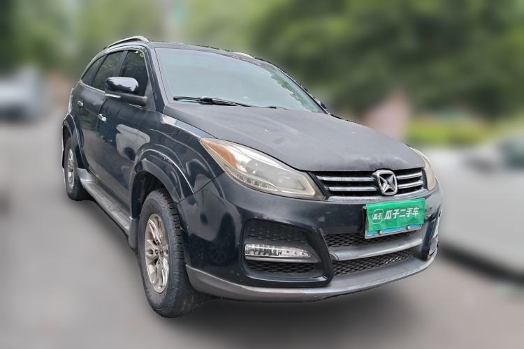 Used JMC Yusheng S350 2013 2.4T Automatic 2WD Diesel Luxury 7-Seater Front Right 45 Deg