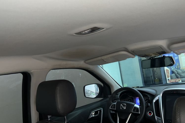 Used JMC Yusheng S350 2013 2.4T Automatic 2WD Diesel Luxury Edition 5 Seats Headliner