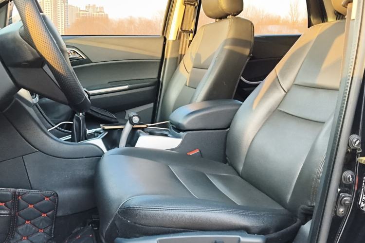 Used JMC Yusheng S350 2013 2.4T Manual Two-Wheel Drive Diesel Ultra-Luxury 5-Seater Left Front Seat