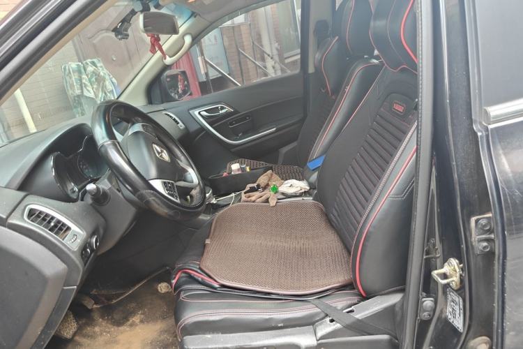 Used JMC Yusheng S350 2013 2.4T Automatic 4x4 Diesel Luxury 5-Seater Left Front Seat