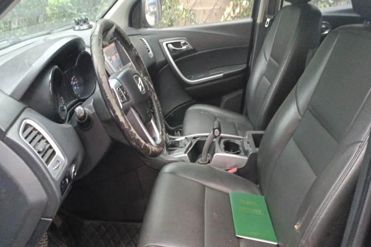 Used JMC Yusheng S350 2013 2.4T Automatic 4x4 Diesel Ultra-Luxury 5-Seater Left Front Seat