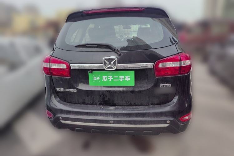 Used JMC Yusheng S350 2013 2.0T Manual 4x4 Gasoline Luxury Edition 5 Seats Rear