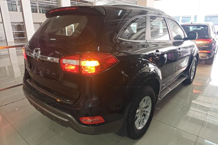 Used JMC Yusheng S350 2013 2.4T Automatic 2WD Diesel Luxury Edition 5 Seats Rear Right 45 Deg