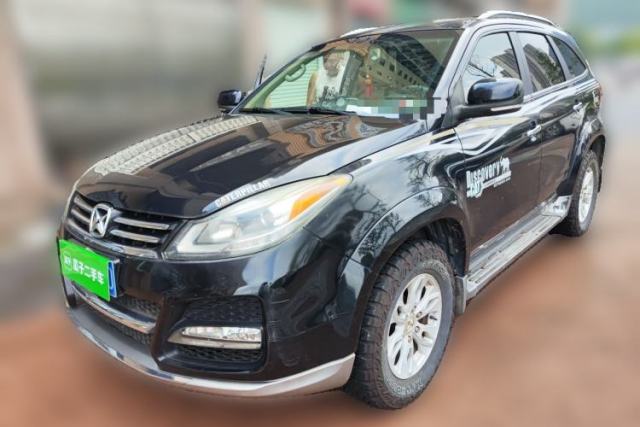 Gebrauchter JMC Yusheng S350 2013 2.4T Automatic 2WD Diesel Luxury Edition 5 Seats