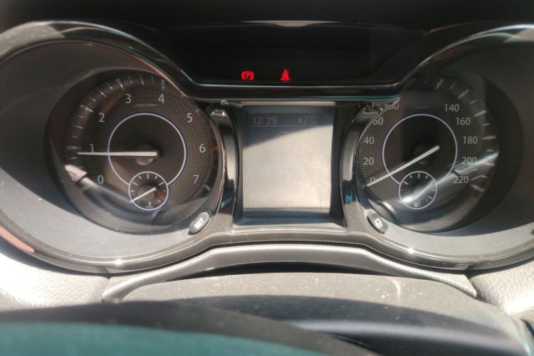 Used JMC Yusheng S350 2013 2.0T Manual 4x4 Gasoline Luxury Edition 5 Seats Instrument Cluster