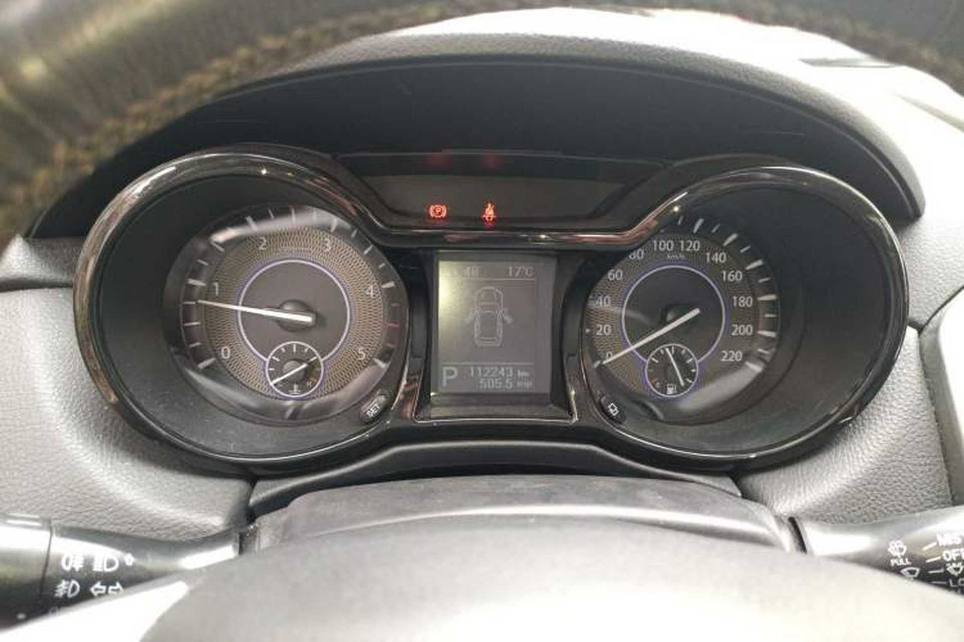 Used JMC Yusheng S350 2013 2.4T Automatic 2WD Diesel Ultra-Luxury 5-Seater Instrument Cluster