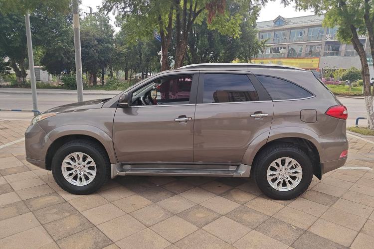 Used JMC Yusheng S350 2013 2.4T Automatic 2WD Diesel Luxury Edition 5 Seats Left Side
