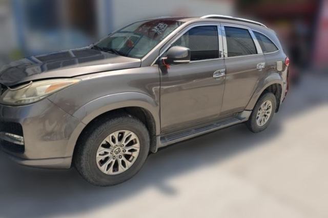 Used JMC Yusheng S350 2013 2.4T Automatic 2WD Diesel Luxury Edition 5 Seats