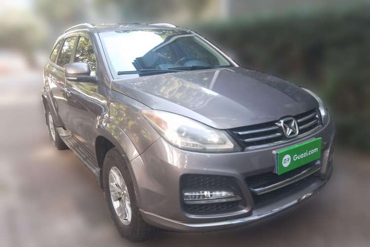 Used JMC Yusheng S350 2013 2.4T Automatic 2WD Diesel Luxury 7-Seater Front Right 45 Deg