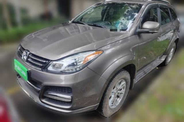 Used JMC Yusheng S350 2013 2.4T Automatic 2WD Diesel Luxury Edition 5 Seats