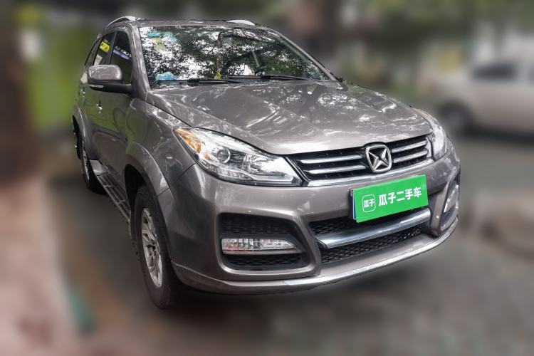Used JMC Yusheng S350 2013 2.4T Automatic 2WD Diesel Luxury Edition 5 Seats Front Right 45 Deg