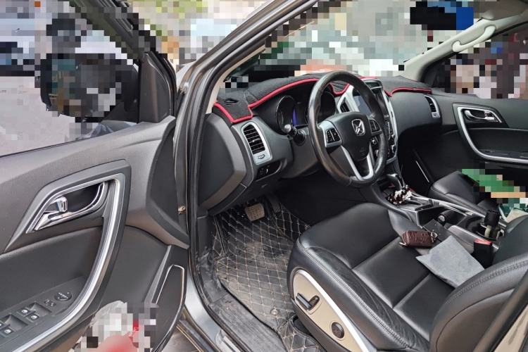Used JMC Yusheng S350 2013 2.4T Automatic 2WD Diesel Luxury Edition 5 Seats Driver Seat