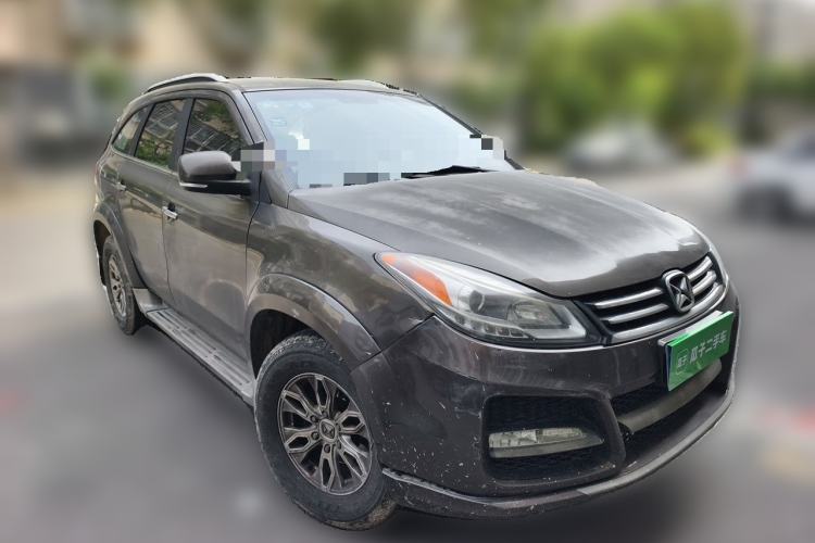 Used JMC Yusheng S350 2013 2.4T Automatic 2WD Diesel Luxury 7-Seater Front Right 45 Deg