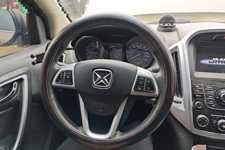 Used JMC Yusheng S350 2013 2.4T Two-Wheel-Drive Special Edition Steering Wheel