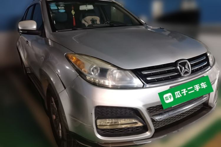 Used JMC Yusheng S350 2013 2.4T Automatic 2WD Diesel Luxury Edition 5 Seats Front Right 45 Deg