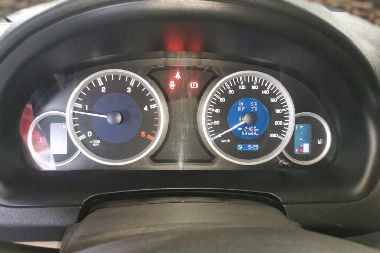 Used JMC Yusheng S350 2013 2.4T Two-Wheel-Drive Special Edition Instrument Cluster