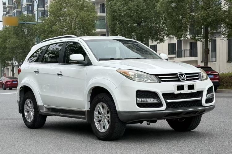 Used JMC Yusheng S350 2013 2.4T Automatic 2WD Diesel Luxury Edition 5 Seats Exterior 2