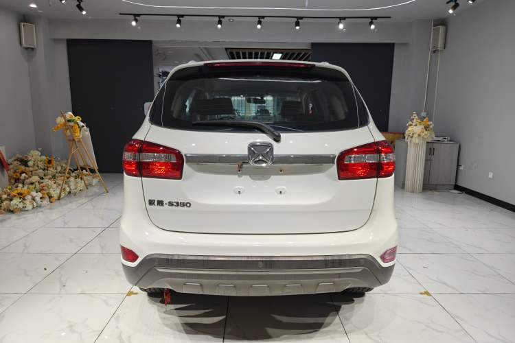 Used JMC Yusheng S350 2013 2.4T Automatic 2WD Diesel Luxury Edition 5 Seats Exterior 4