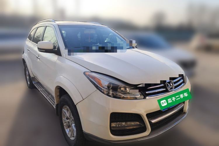 Used JMC Yusheng S350 2013 2.4T Automatic 2WD Diesel Luxury Edition 5 Seats Front Right 45 Deg