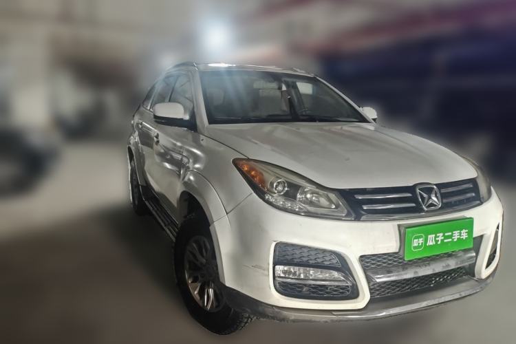 Used JMC Yusheng S350 2013 2.4T Automatic 2WD Diesel Luxury Edition 5 Seats Front Right 45 Deg