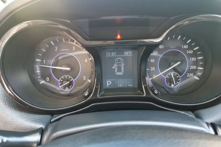 Used JMC Yusheng S350 2013 2.4T Automatic 2WD Diesel Luxury Edition 5 Seats Instrument Cluster