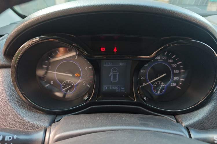 Used JMC Yusheng S350 2013 2.4T Automatic 2WD Diesel Luxury Edition 5 Seats Instrument Cluster