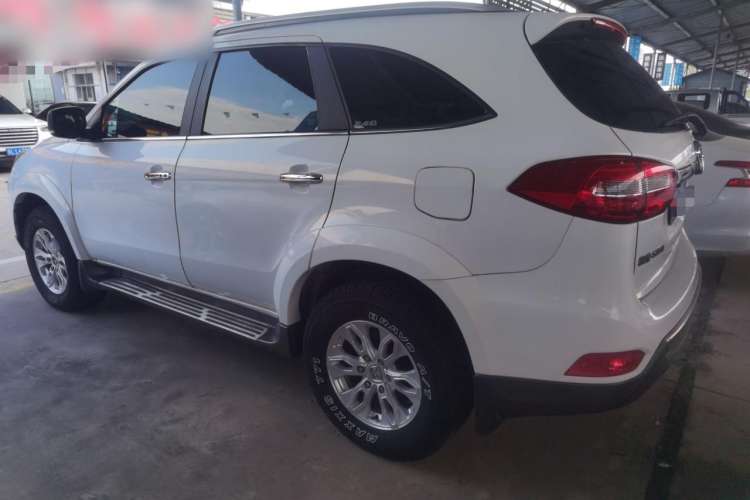 Used JMC Yusheng S350 2013 2.4T Automatic 2WD Diesel Ultra-Luxury 5-Seater Left Side