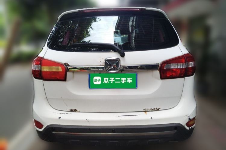 Used JMC Yusheng S350 2013 2.4T Manual 4x4 Diesel Luxury Edition 5 Seats Rear