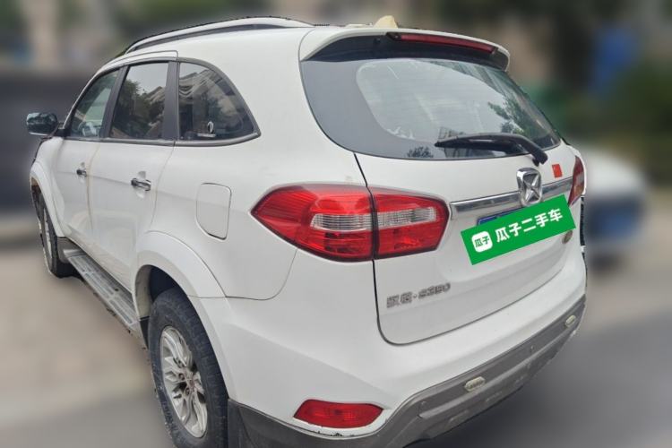 Used JMC Yusheng S350 2013 2.4T Automatic 2WD Diesel Luxury Edition 5 Seats Rear Left 45 Deg